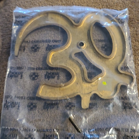 OM Brass Decorative Showpiece NWT - Picture 4 of 6